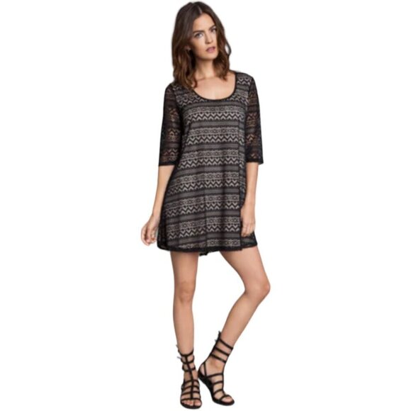Umgee NWT Black Lace Overlay Mini Dress, Scoop Neck 3/4-Sleeves Women’s Size M - Picture 1 of 10